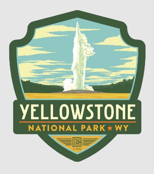  Yellowstone National Park